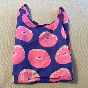 Baggu lunch bag small donut tote pink